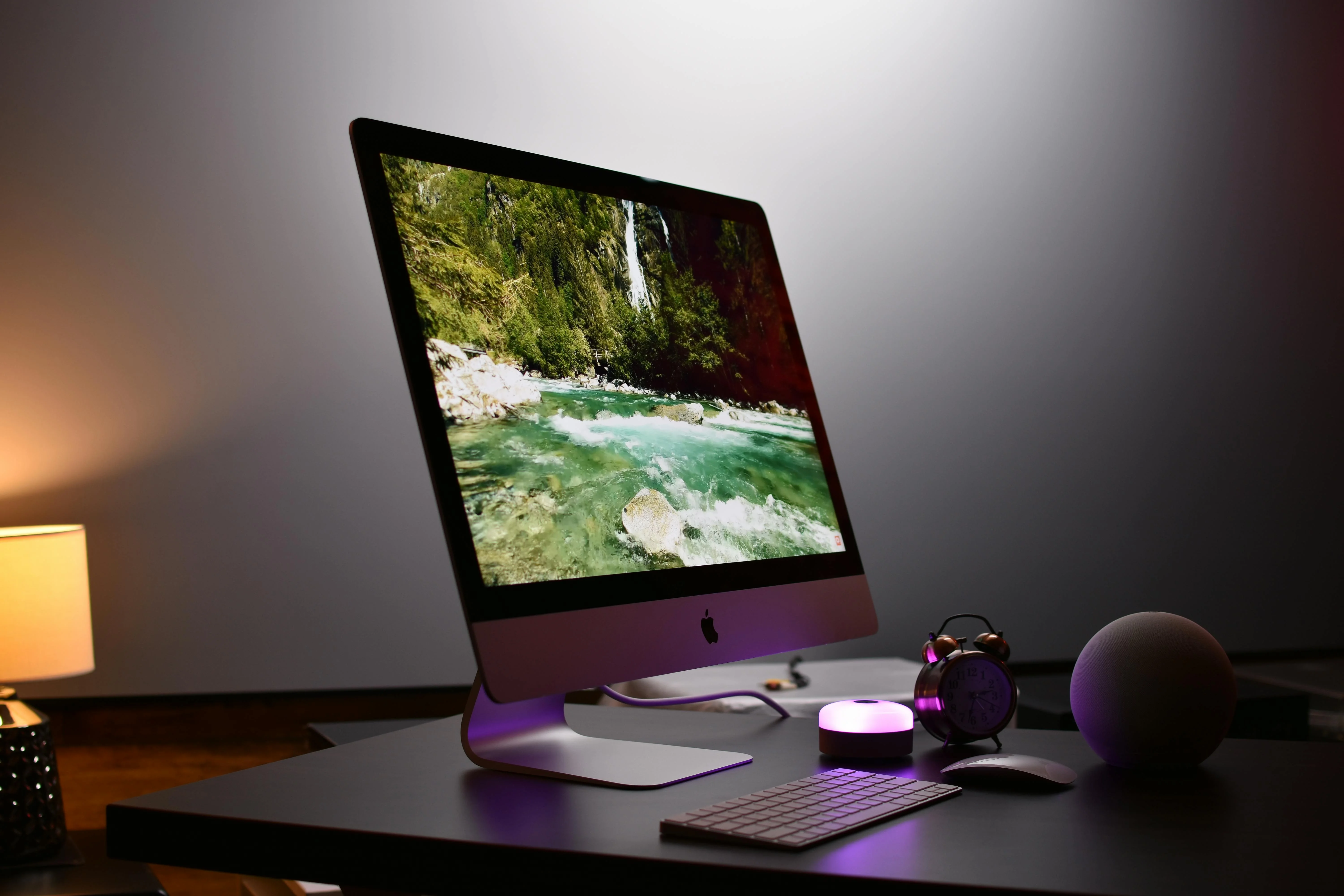 Sewa Hardware IT 2026: Solusi Cerdas Hemat Biaya untuk Bisnis Modern!