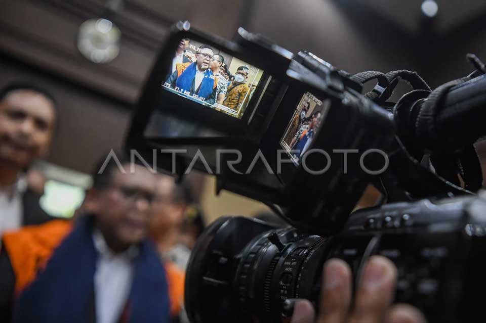 BRANDA hadir melayani dan memberikan informasi cepat, akurat, aktual serta mendalam untuk membentuk kesadaran publik
